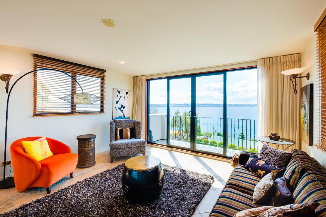 On The Point - Lake Rotorua Exterior photo